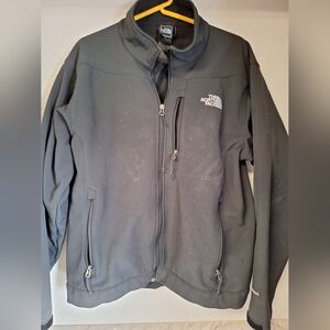 The North Face Men's Black Performance Softshell Jacket